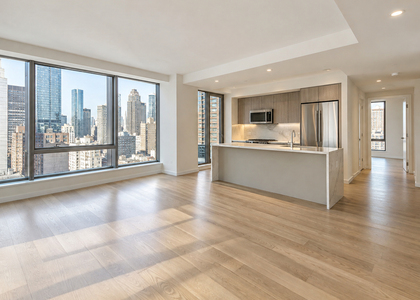 520 West 43rd Street - Photo 1