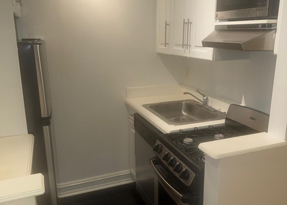 West 68th Street - Photo 1