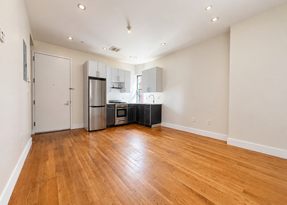 42 Malcolm X Boulevard - Photo 1