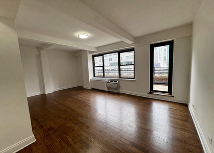 East 57th Street - Photo 1