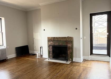 Second Avenue - Photo 1