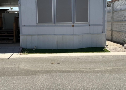 146 N Merrill Road N - Photo 1