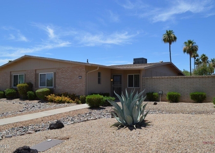 19238 N Camino Del Sol -- - Photo 1