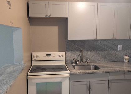 2670 Nw 10th Street - Photo 1