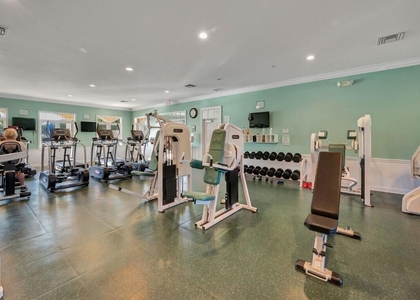 30 Harbour Isle Drive W - Photo 1