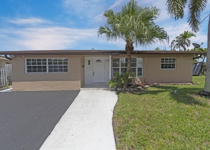 1820 Nw 33rd Street - Photo 1