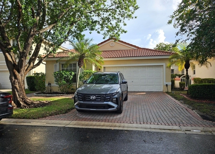 11034 Nw 46th Drive - Photo 1