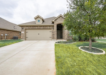 1548 Seabiscuit Drive - Photo 1