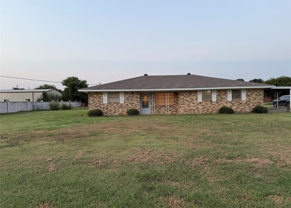 1729 Vicky Lane - Photo 1