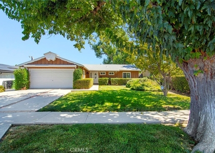 6162 Peterson - Photo 1