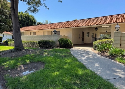 3252 San Amadeo, Unit Q - Photo 1