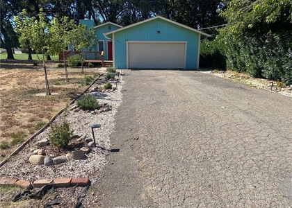 18725 Fairway Point - Photo 1
