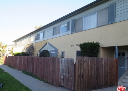 3603 Mentone Avenue - Photo 1