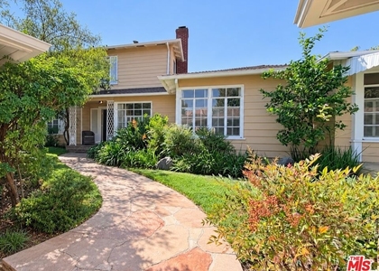 951 Masselin Avenue - Photo 1