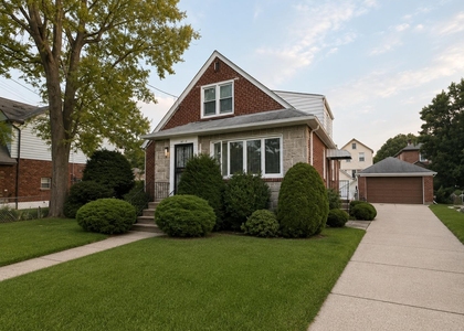 18940 44th Avenue - Photo 1