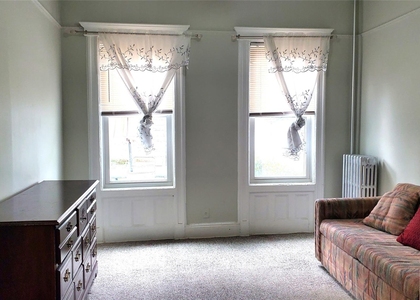 8602 89th Street - Photo 1