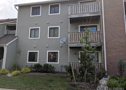 4805 Ravens Crest Drive - Photo 1