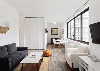 343 E 74th Street - Photo 1