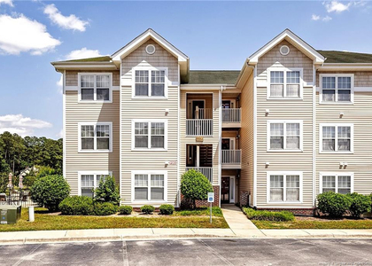 3332 Harbour Pointe Place - Photo 1