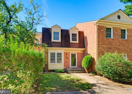 5612 Rapid Run Court - Photo 1