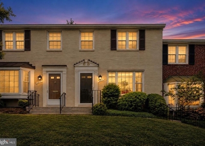 3825 Keller Avenue - Photo 1