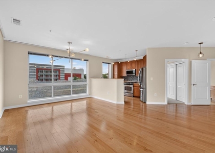 2200 N Westmoreland Street - Photo 1