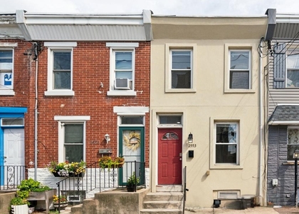 2553 Collins Street - Photo 1