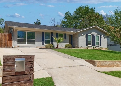 1704 Alleghany Dr - Photo 1