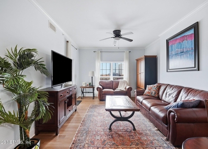 400 E Bay Street - Photo 1