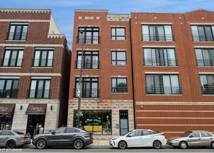 2009 W Belmont Avenue - Photo 1