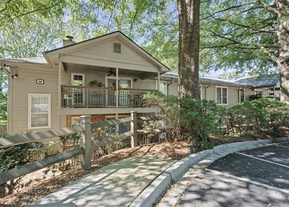 2901 Lenox Road Ne - Photo 1