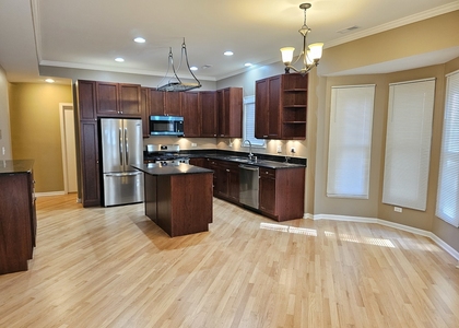 1310 W Fletcher Street - Photo 1