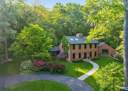 44 W Hill - Photo 1