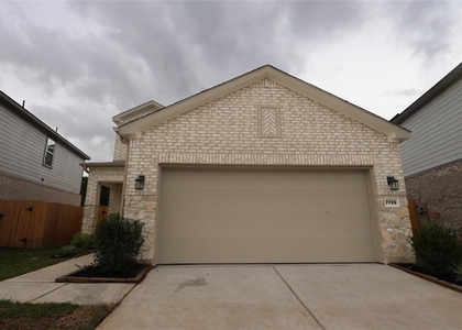 7722 Bergamot Cir - Photo 1