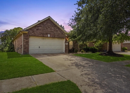 30026 Luna Lakes Drive - Photo 1
