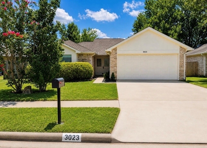 3023 Garden Lane - Photo 1