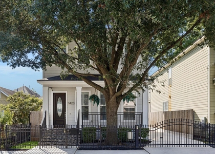 1423 Nashua Street - Photo 1