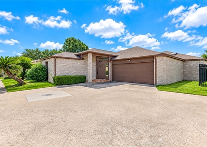 1516 Beaconshire Road - Photo 1
