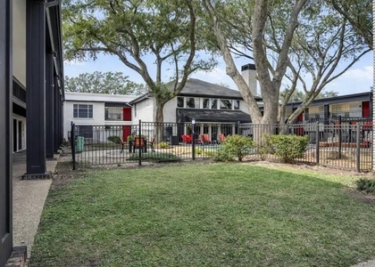 2815 Greenridge Drive - Photo 1