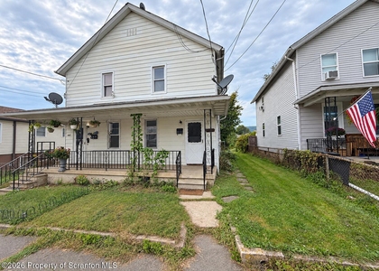 438 14th Avenue - Photo 1