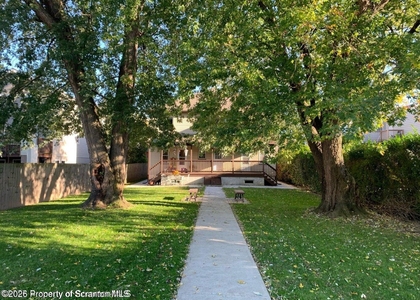 1017 Main Street - Photo 1