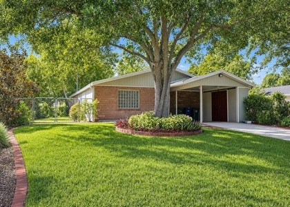 2840 W Shelton Avenue - Photo 1