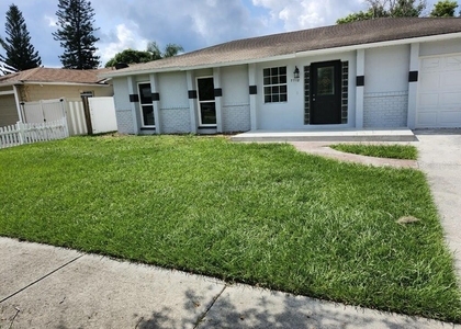 7712 Killian Drive - Photo 1