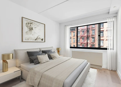 East Broadway - Photo 1