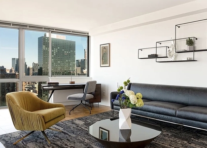 10th Ave & West 37th St  - Photo 1