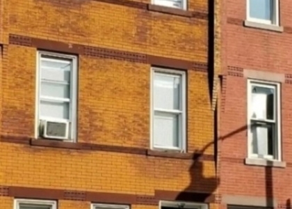 110 N Stockton St - Photo 1