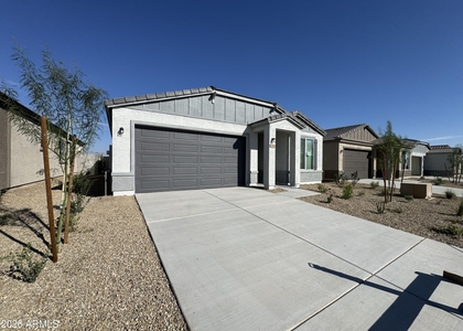 17990 W Sand Hills Drive - Photo 1
