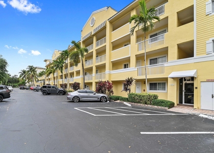 1501 E Broward Boulevard - Photo 1