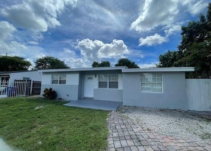6416 Sw 24th Street - Photo 1
