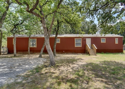 1652 Sheila Drive - Photo 1